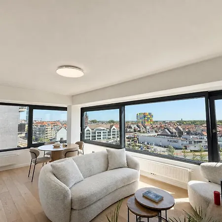 Mandelieu Side Sea View 50m From Knokke-Heist
